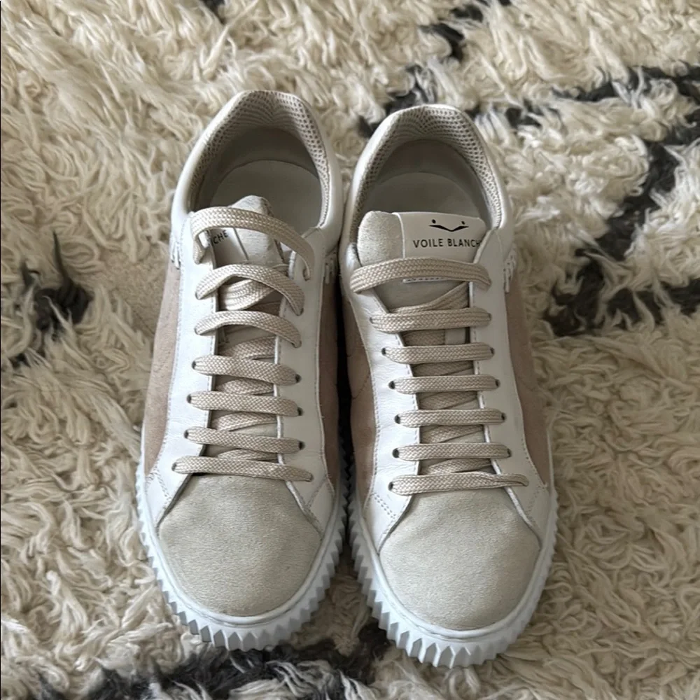 Voile Blanche Cream Sneakers Minimalist Design - Picture 2 of 6